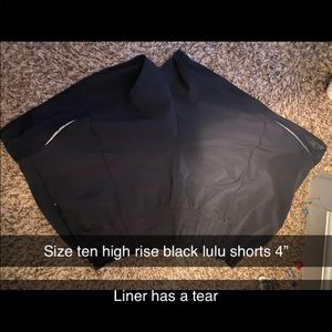 Black lululemon hotty hot shorts